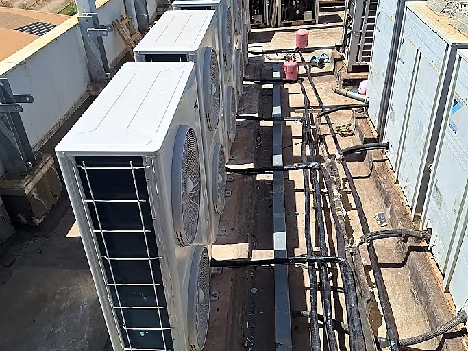 Rooftop VRF air-conditioning system installation